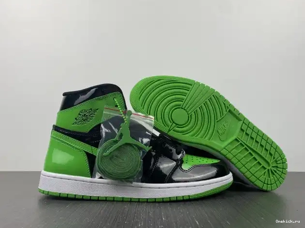 One Kick Pine Air Green 555088-030 1 High Jordan OG 0521